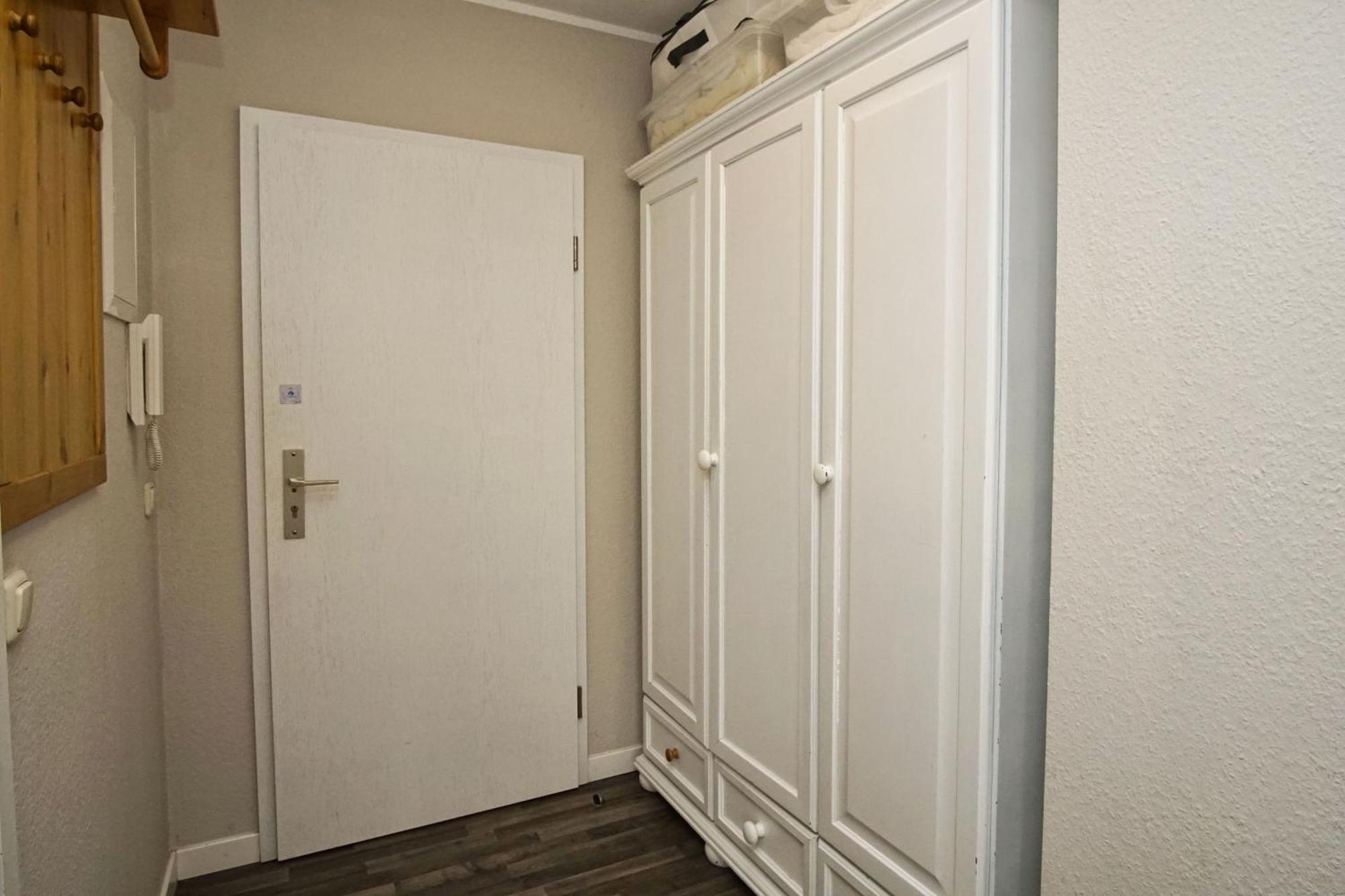 Zentrale Fewo Mit Balkon, Gratis Nutzung Vom Ahoi Erlebnisbad Und Sauna In Sellin - Villa Buskam Fewo 27 Гьорен Екстериор снимка